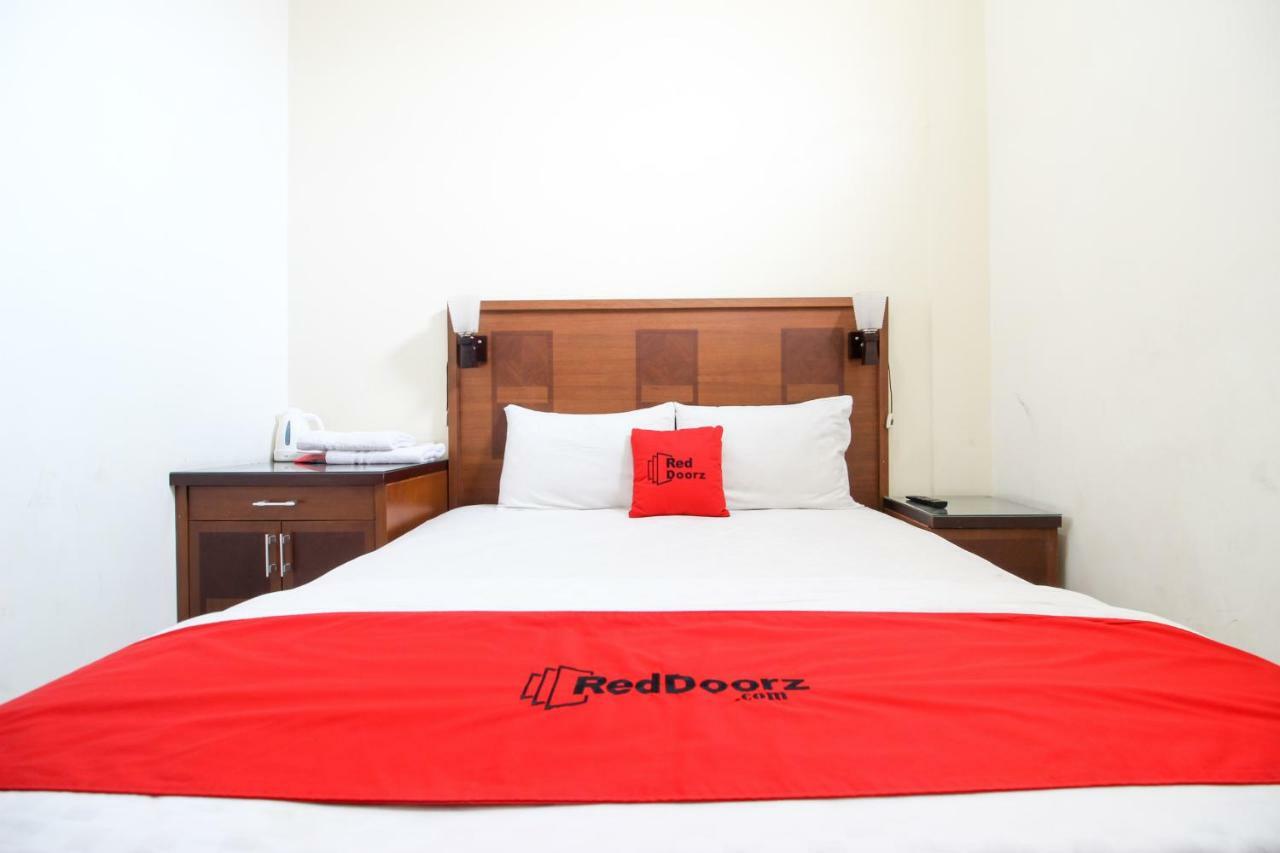 Reddoorz Plus @ Tegal Panggung Yogyakarta Ngoại thất bức ảnh
